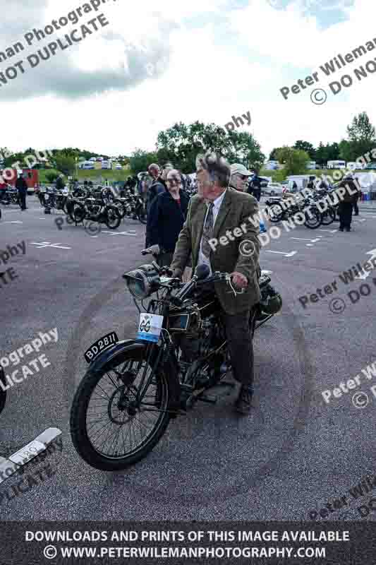 Vintage motorcycle club;eventdigitalimages;no limits trackdays;peter wileman photography;vintage motocycles;vmcc banbury run photographs